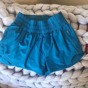 Lulu lemon tracker shorts